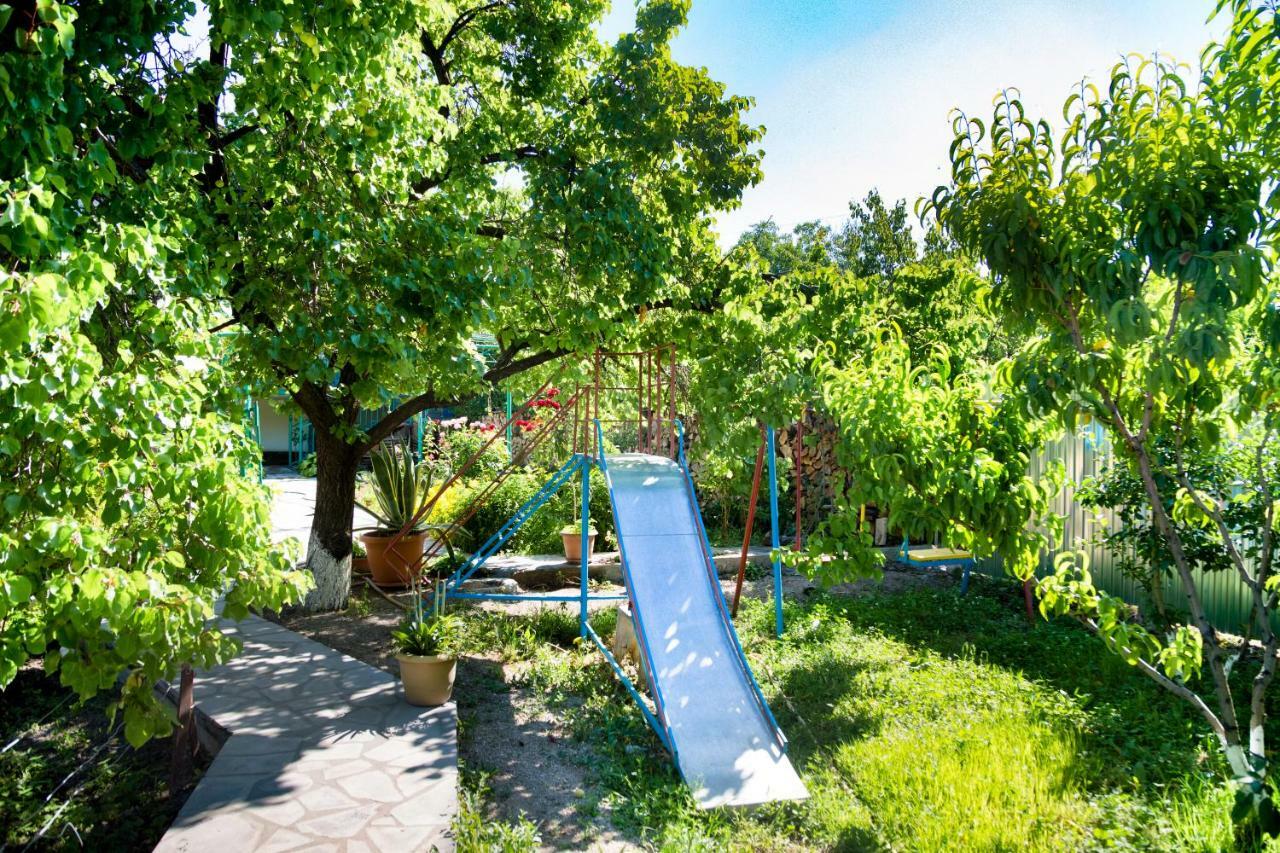 Ashtarak Garden Guesthouse Ngoại thất bức ảnh