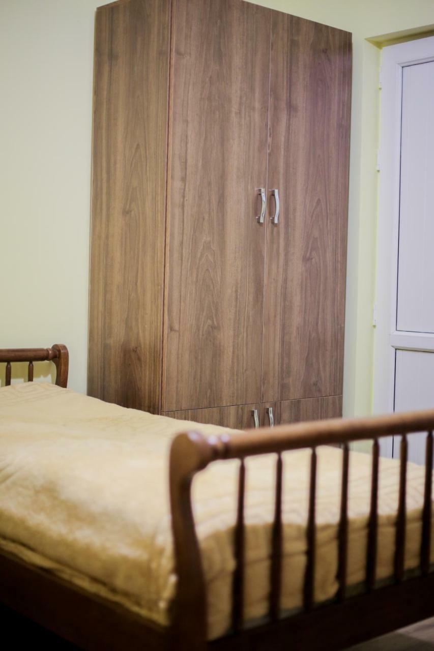 Ashtarak Garden Guesthouse Ngoại thất bức ảnh
